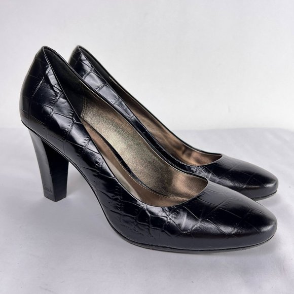 Coach Maxey Black Croc Embossed Leather Pumps Round Closed Toe Heels Size 5.5 - Picture 2 of 14